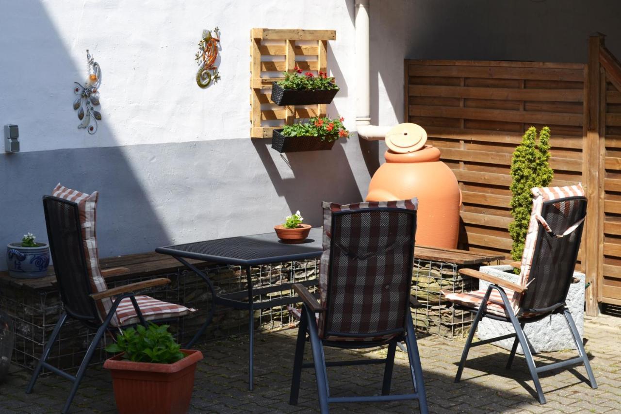 Weingut Mathy-Schanz Osann-Monzel Exterior foto